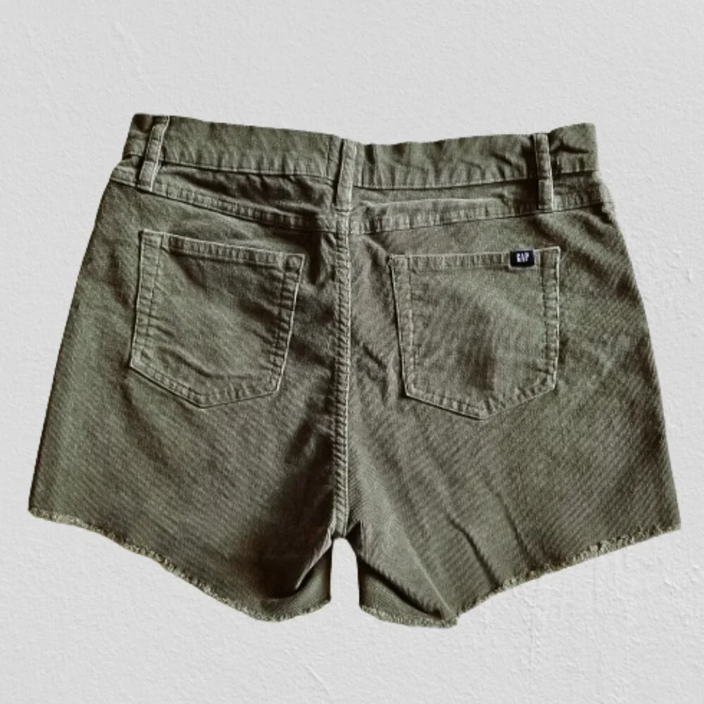 GAP Womens Olive Green Corduroy Cut Off Shorts size 4 - Picture 2 of 5